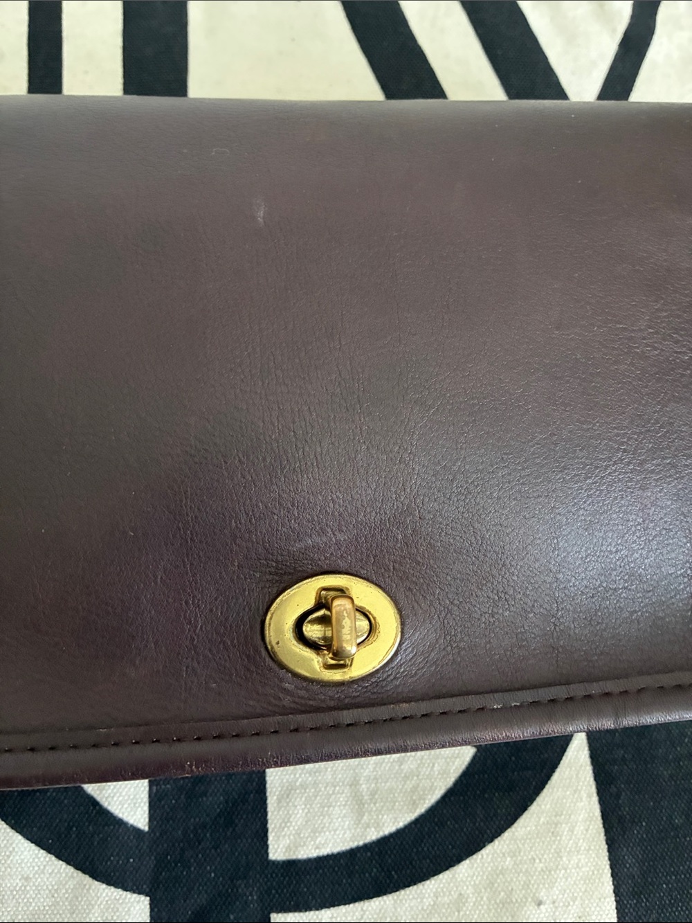 Vintage Coach Pocket Purse - Picture 2 of 11